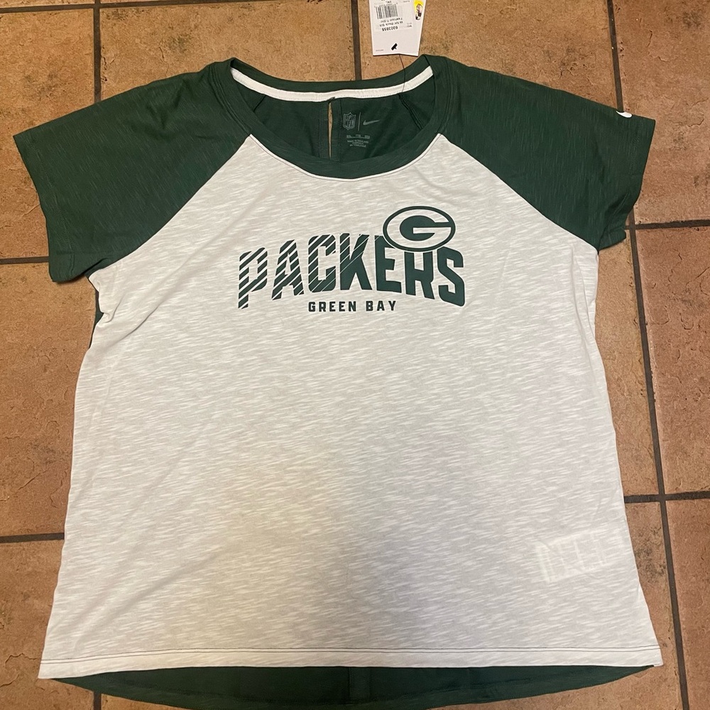NWT Nike Green Bay Packers tshirt, women’s XXL